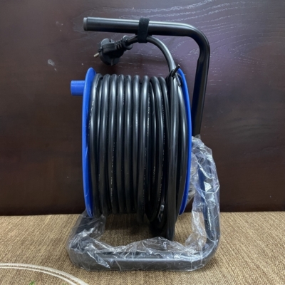 Ổ cắm Rulo nhỏ LiOA QN15-2-15A 20m x 2 15A