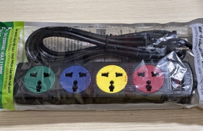 Ổ CẮM LIOA 4 LỖ 3 CHẤU THẾ HỆ MỚI 4DND5.2.10