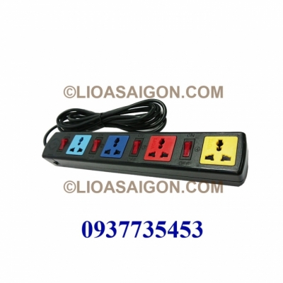Ổ cắm điện LiOA 4 lỗ 3 chấu 3 công tắt LiOA 4DOF33N