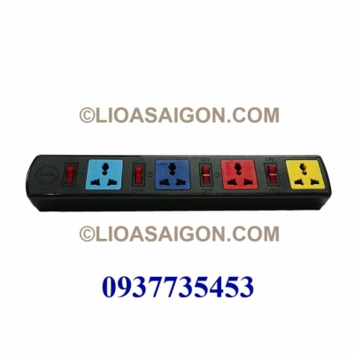 Ổ cắm điện LiOA 4 lỗ 3 chấu 3 công tắt LiOA 4DOF33N