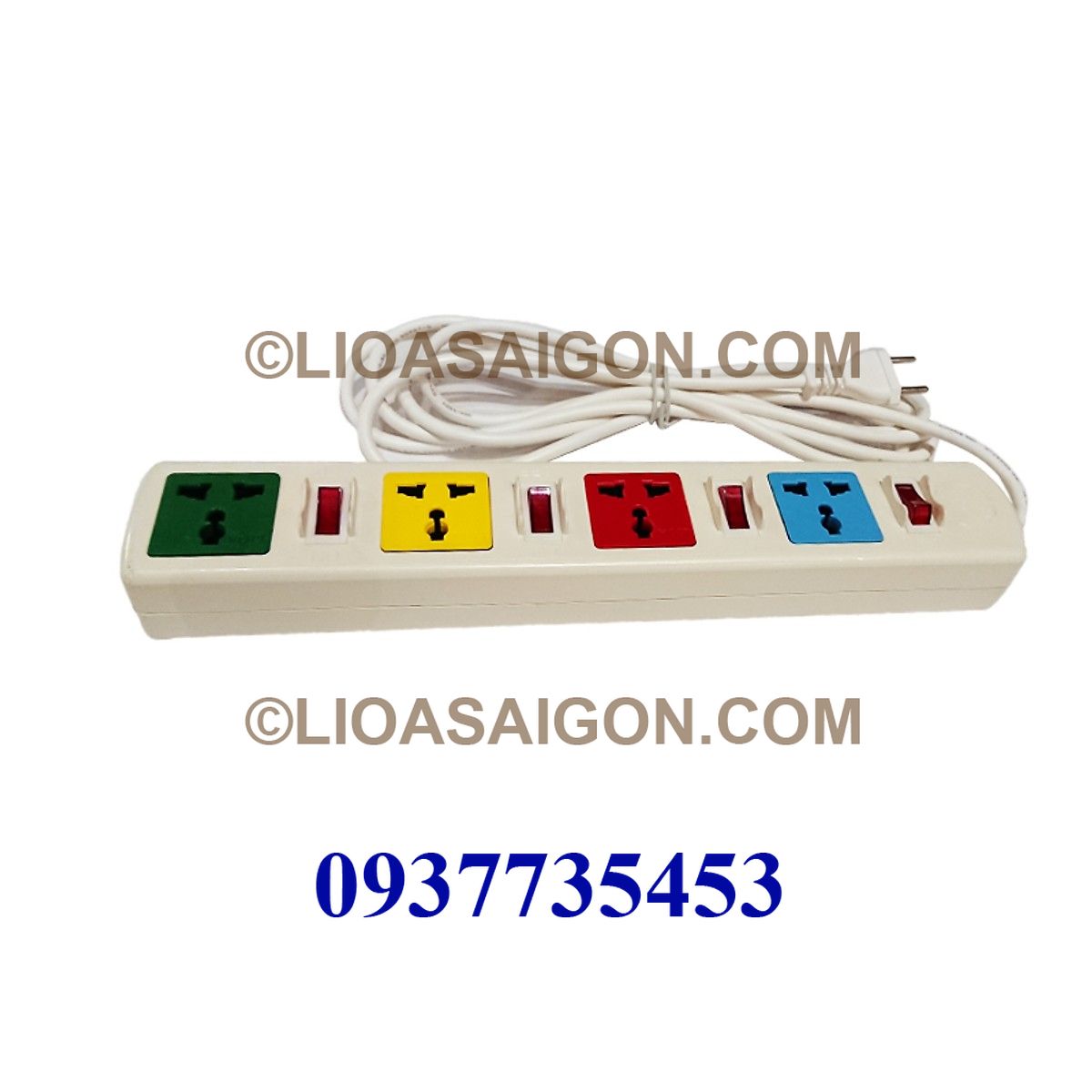 Ổ cắm điện LiOA 4 lỗ 3 chấu 4 công tắt 4DOF33WN (Trắng)