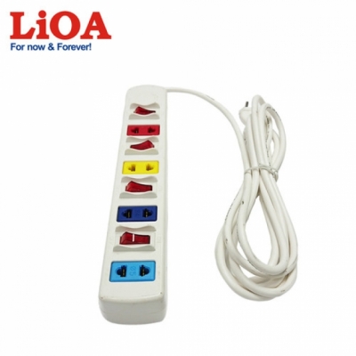 Ổ cắm kéo dài phổ thông 4 ổ cắm LiOA 4SOF3W - 4SOF3W