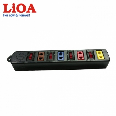 Ổ cắm kéo dài phổ thông 4 ổ cắm LiOA 4SOF5 - 4SOF5