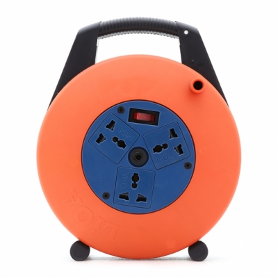 Ổ cắm quay tay kiểu xách tay LIOA XTD-10-3-15A